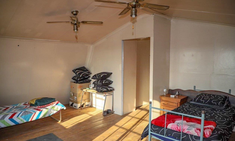 6 Bedroom Property for Sale in Koppies Rural Free State